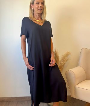 {"exportType":"image_export","data":{},"editType":"image_edit","tiktok_developers_3p_anchor_params":"{"source_type":"vicut","client_key":"aw889s25wozf8s7e","picture_template_id":"","capability_name":"retouch_edit_tool"}","source_type":"vicut","pictureId":"705FA3A3-C04F-4574-A4B3-9BA2C56C4DAB"}